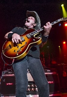 Talking With Ted Nugent – July 10, 2014